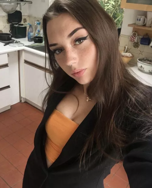 [domme] Arrows up if you are below 7inches and say yes