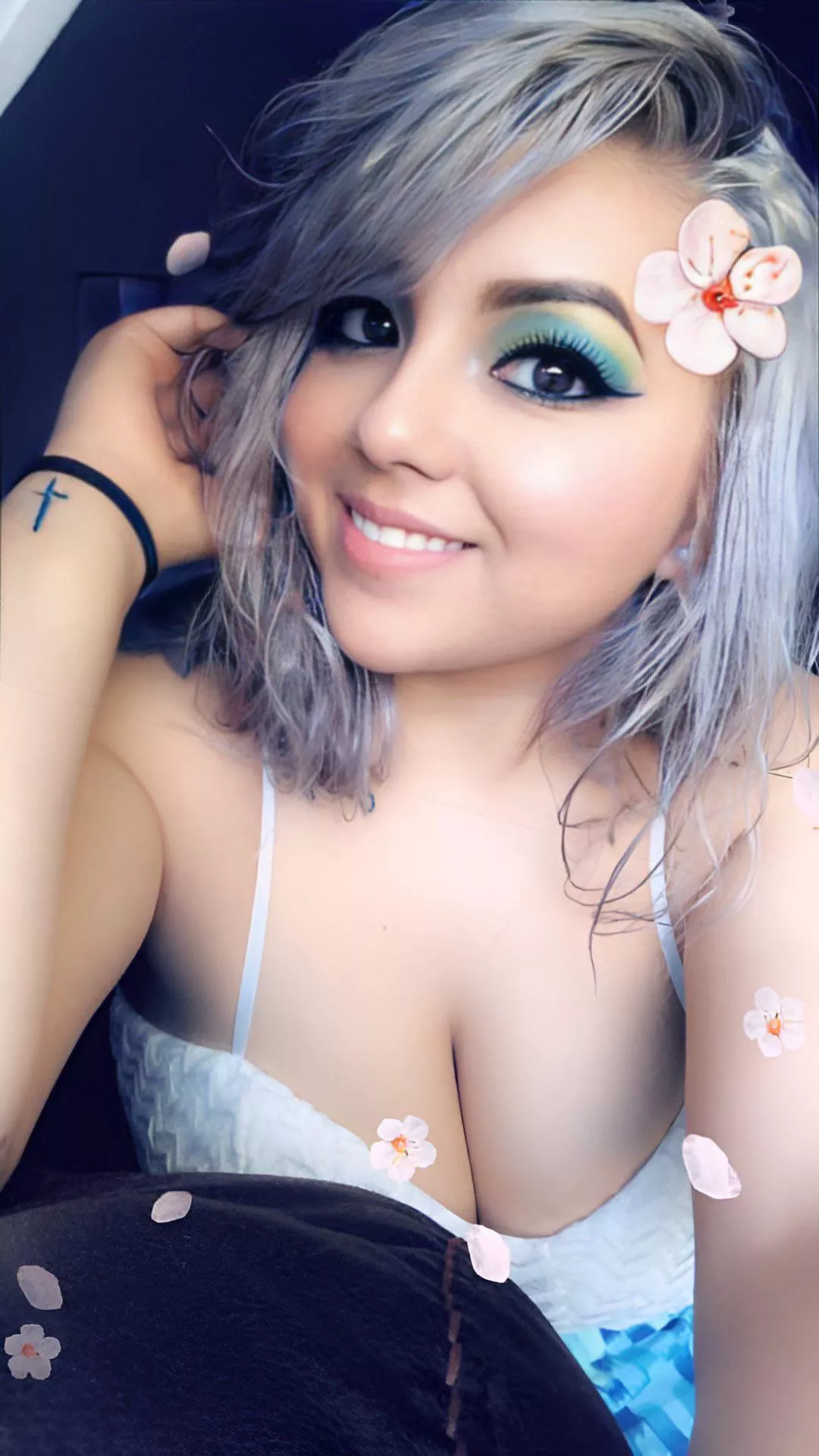 Even in the winter I need to wear my blouses and show a little skin