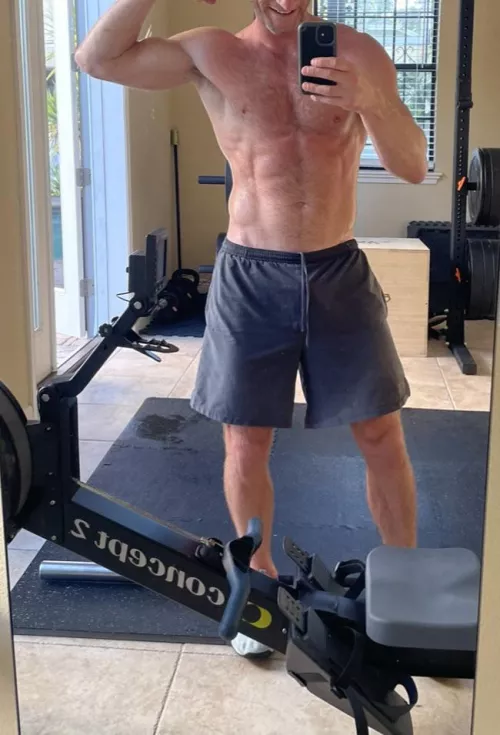 Fit 40 yo Florida daddy