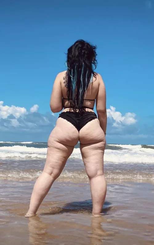 Grab A Handful Of This 🍑;)