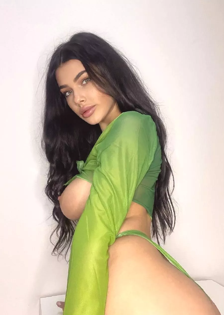 I love playing with my breasts