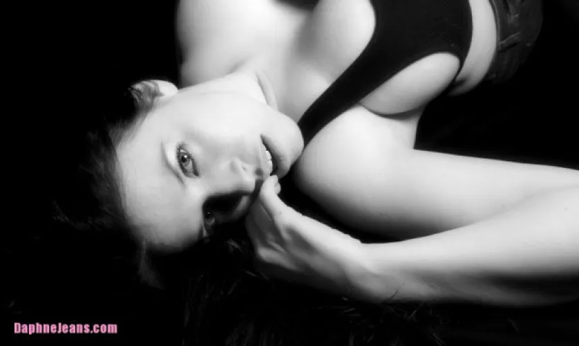 I'm looking for Daphne Rosen collectors