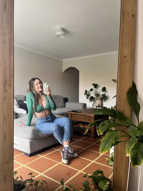 It's not that obvious in this top