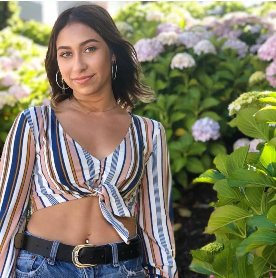 Just the Right Amount Of Stomach