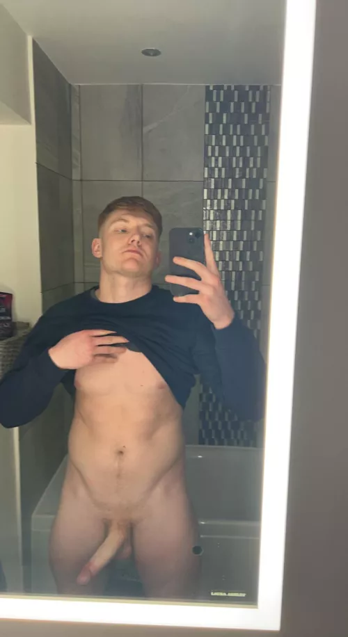 Kinda face reveal 👀