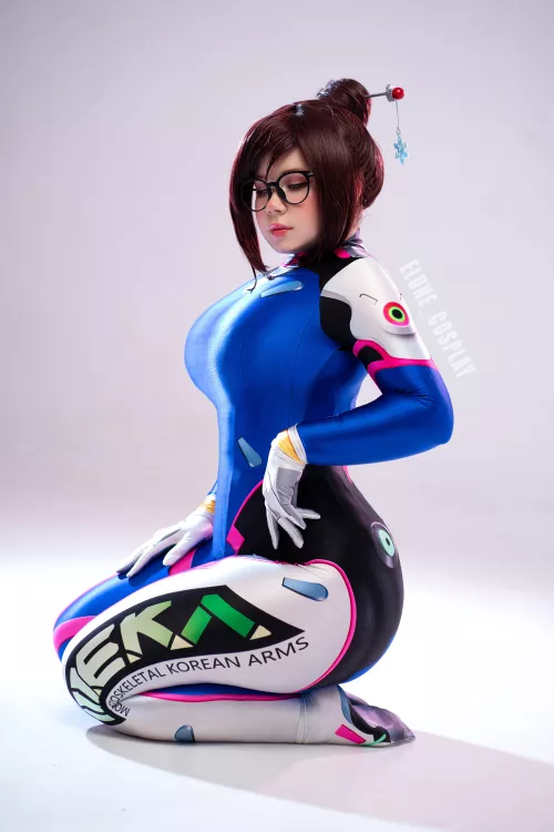 Mei in DVa suit by Elune