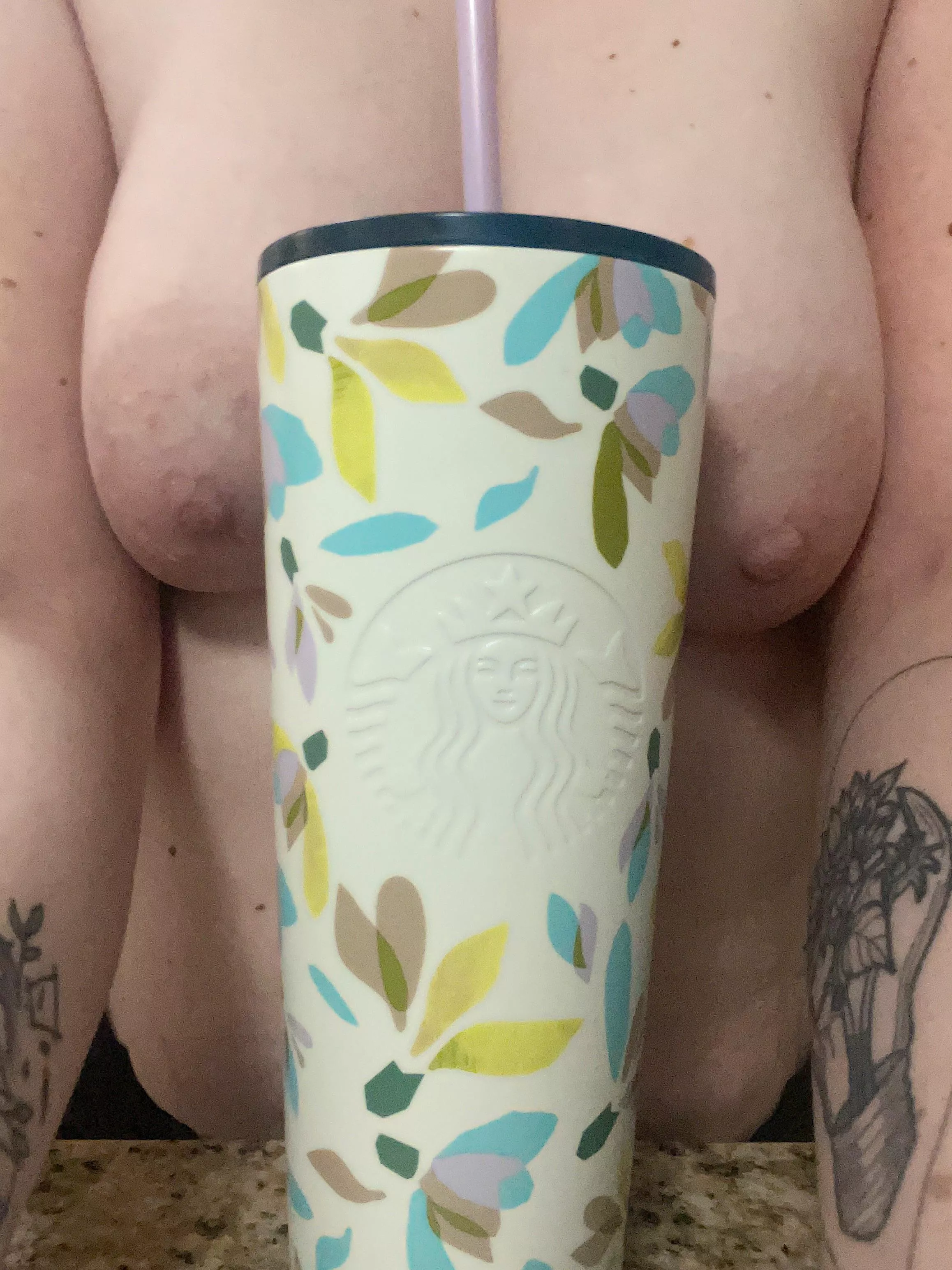 Momma needs some caffeine to make it through this morning 🤟🏻