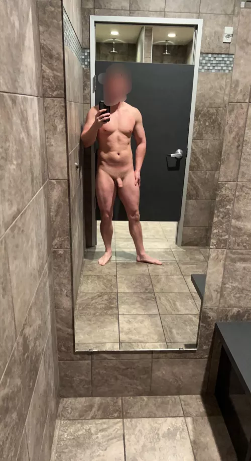 Rang in the new year with a great upper body lift. Help me with cardio next? ;) [M]