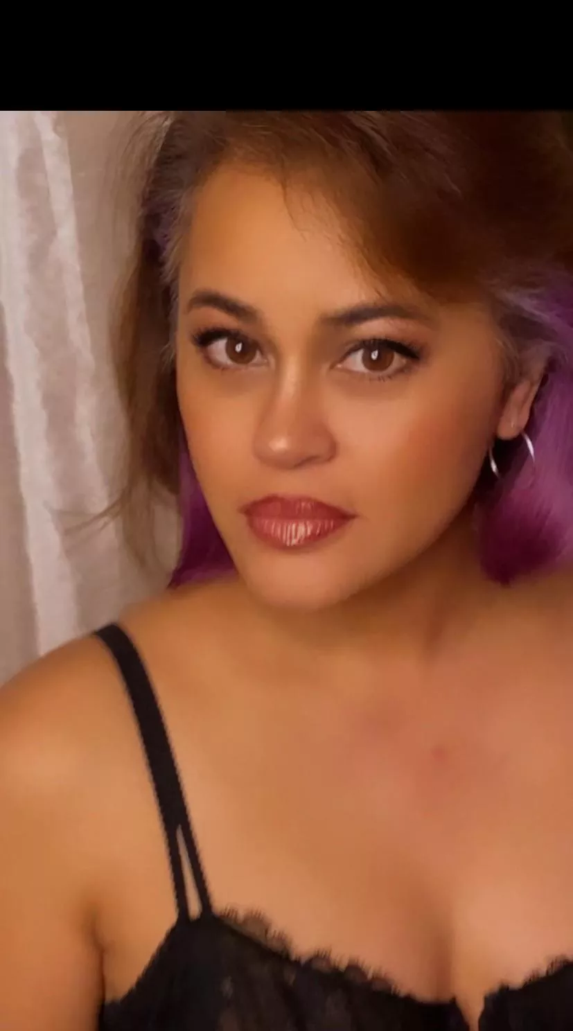 See u at 5:30 PST https://chaturbate.com/Lani_Ann #lovense #mature #bigass #milf #nsfw