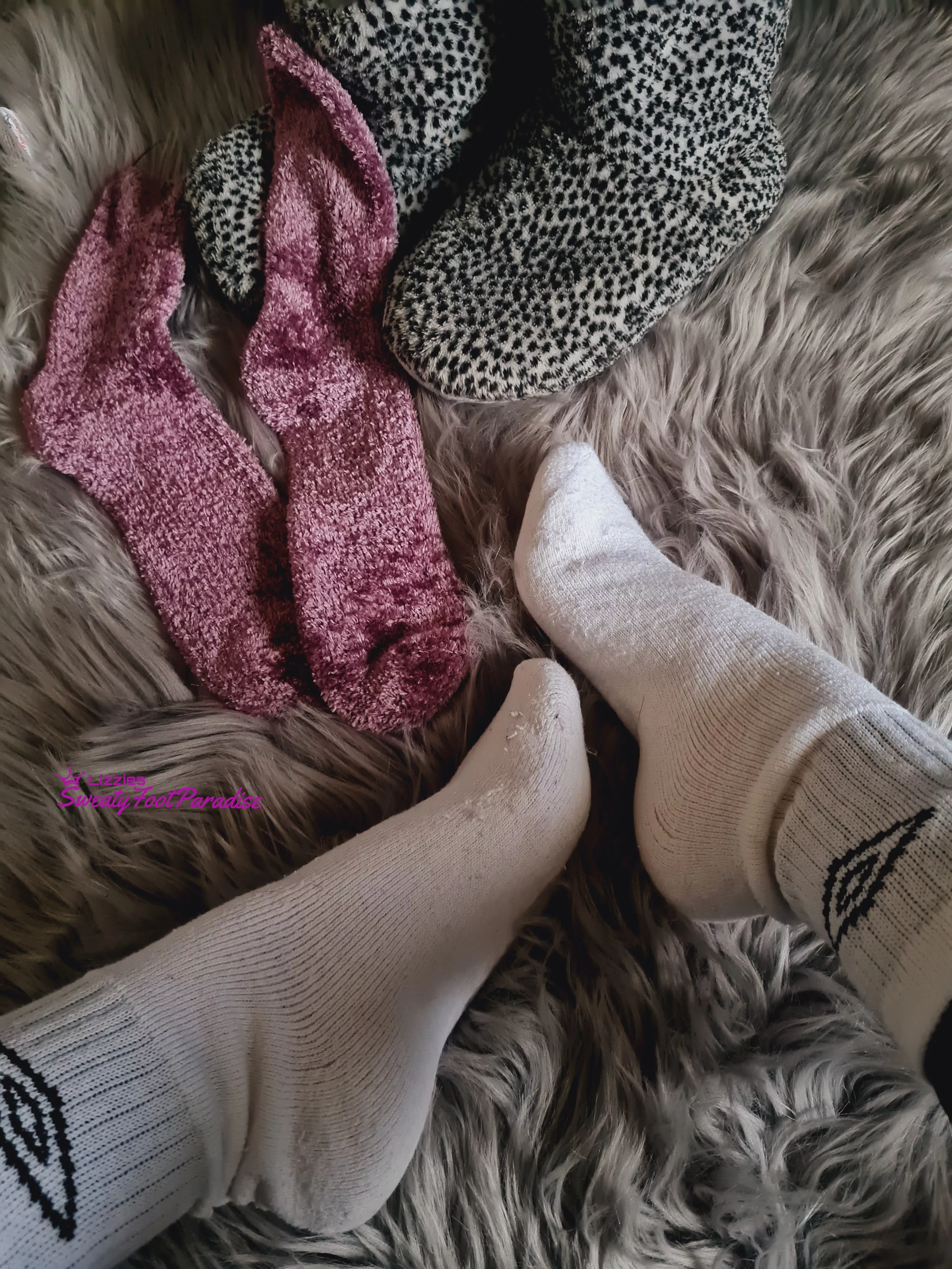 Stinky Umbros, slinky fluffies and sweaty slippers 😏🔥