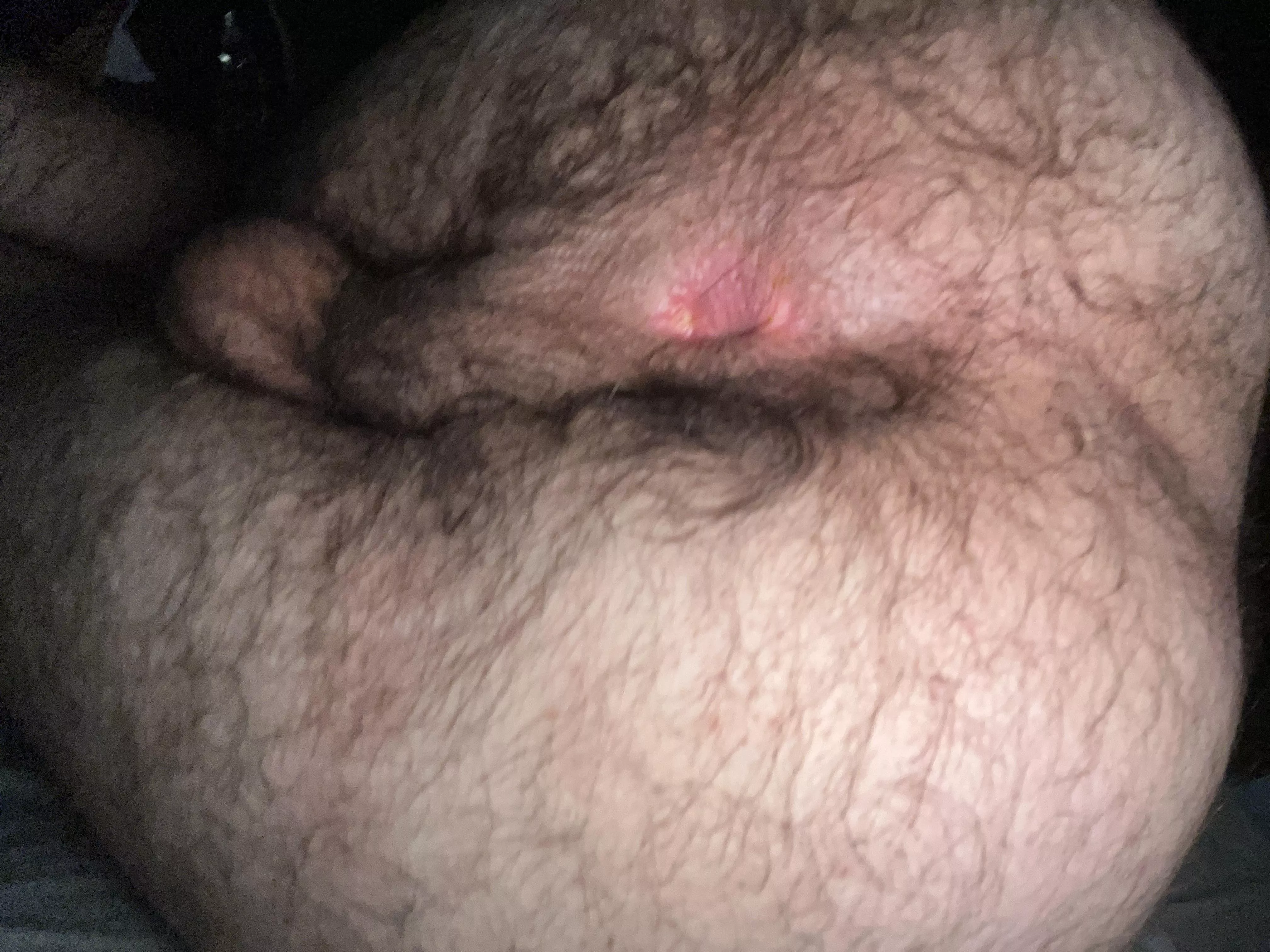 Stretch this virgin hole