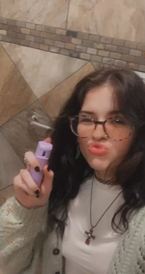 sub or else 😈😈