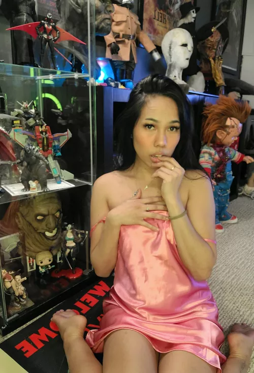 They call it a slip dress for a reason 🙊