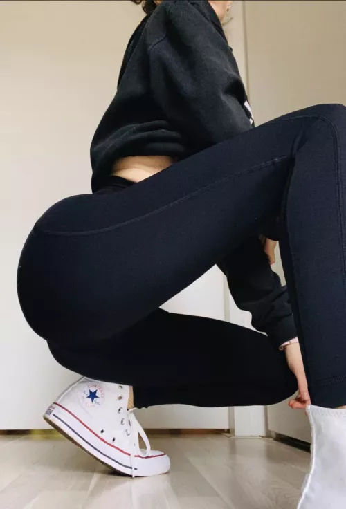 Too covered for you? 😉🖤