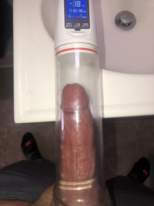 Used a digital vacuum pump for the first time and gained a half inch in length and girth in the first 30 seconds and I wasn’t even fully hard 😳😳