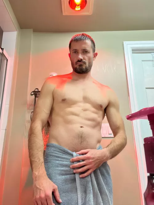 Wanna see what’s under the towel boys?