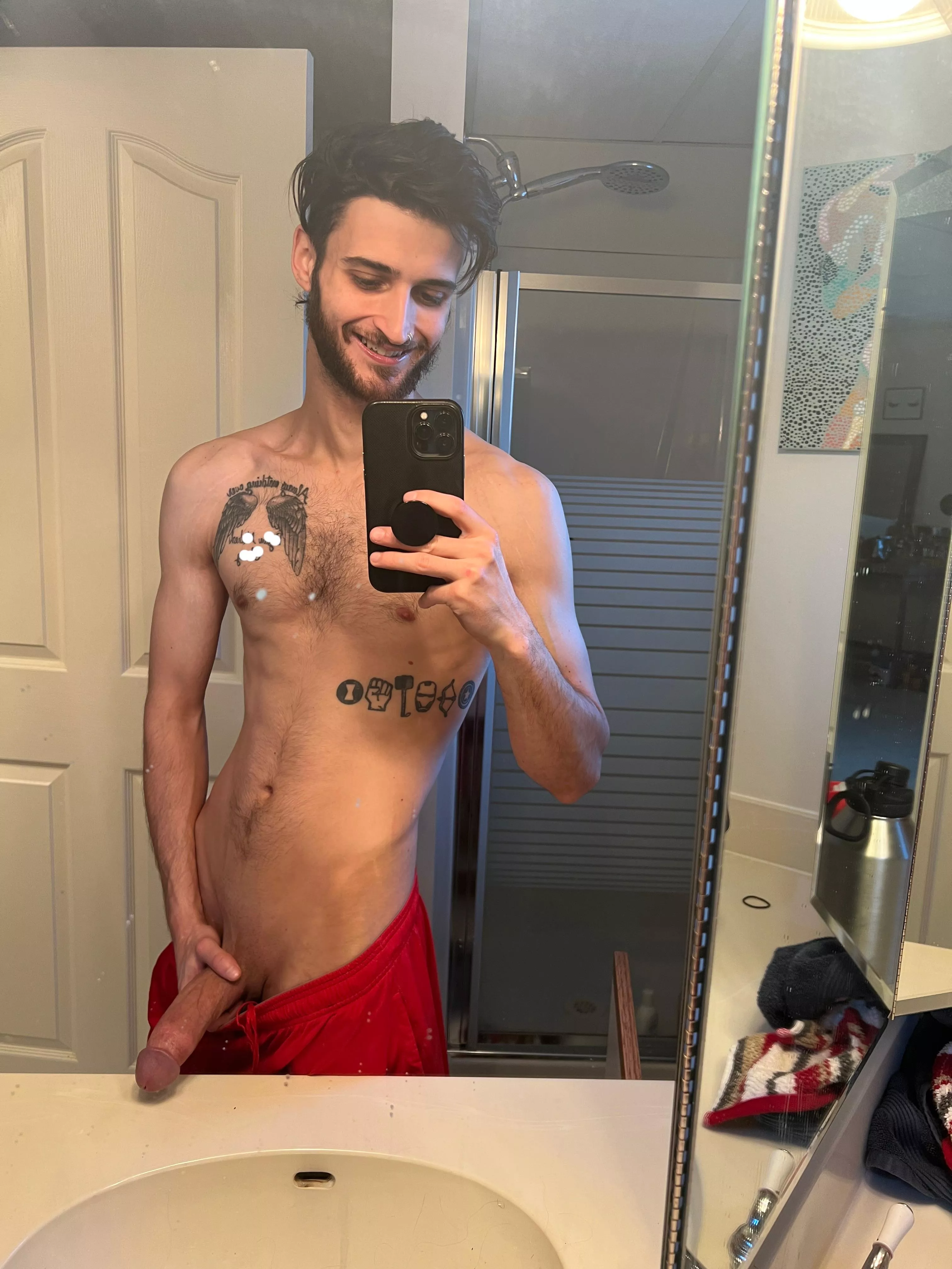 Was feeling good Post work out 🥰