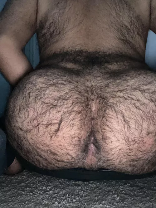 Who here can fill me up? 😏