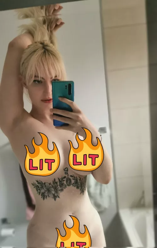 who wants to see the uncensored version on my Onlyfans? 😉😏🔥