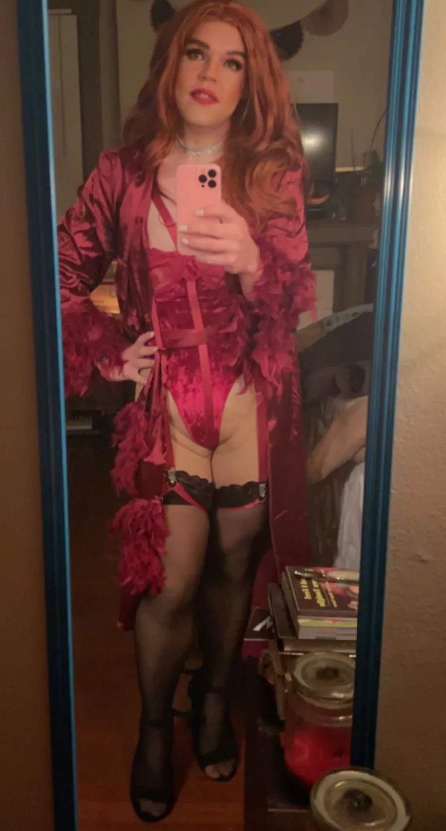 wish i had someone who would worship me 😈