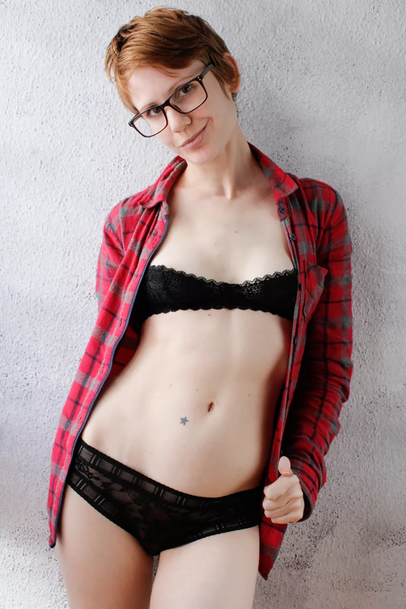 Yass flannel and lace! ^^