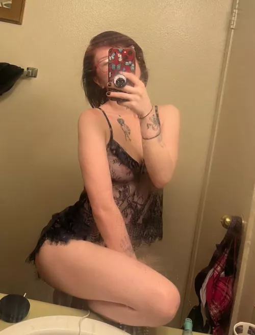 Your naughty girl from next door 😈