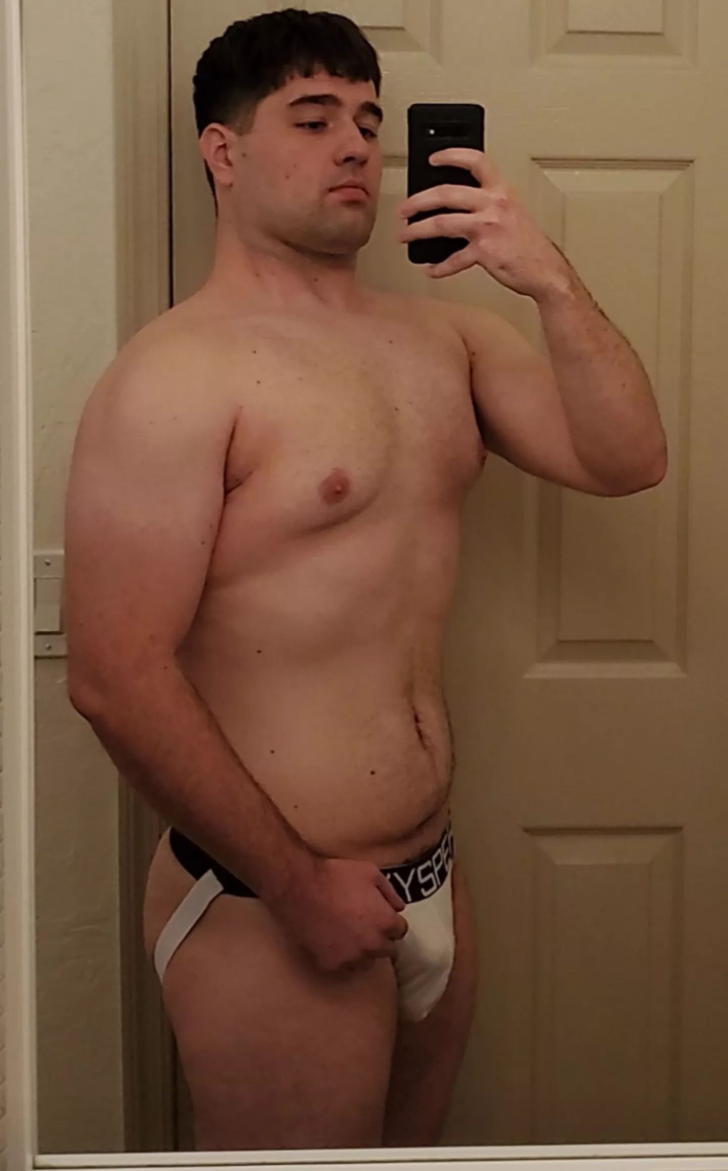 28. twinks and fit dudes dm me :)