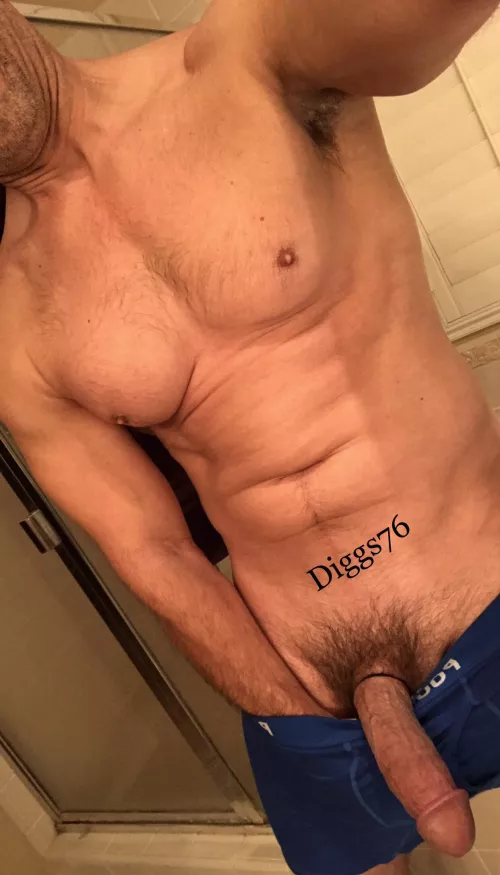 Always working on keeping the dad bod in shape [m]