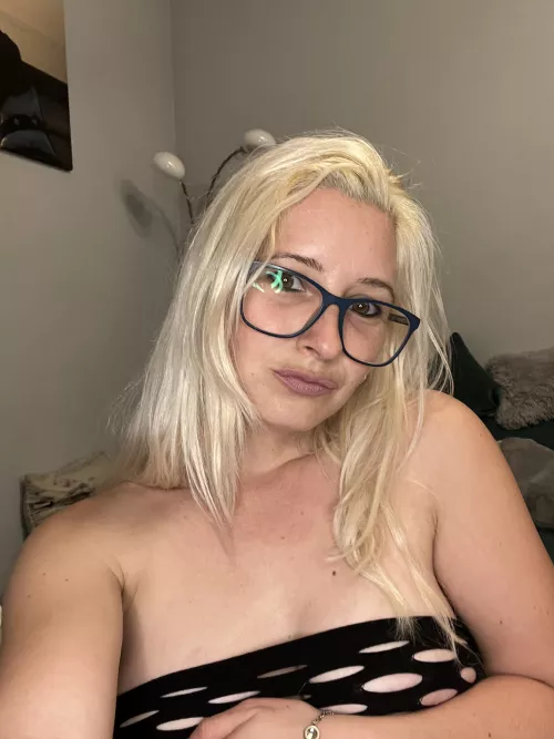 Am I a fuckable teacher with my 34 years?