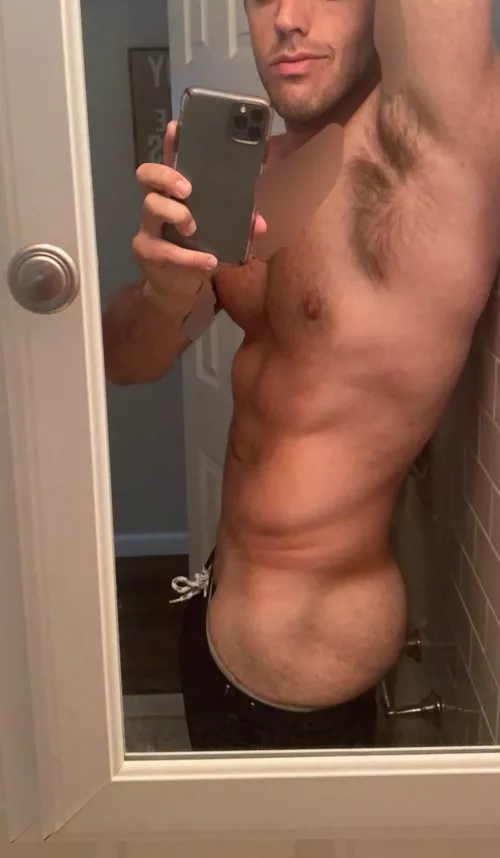 Anyone else miss the summer and fucking outside?