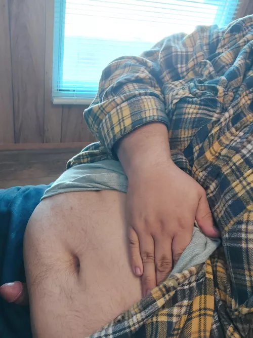 feeling some sort of way at work. who knew meetings made me hard