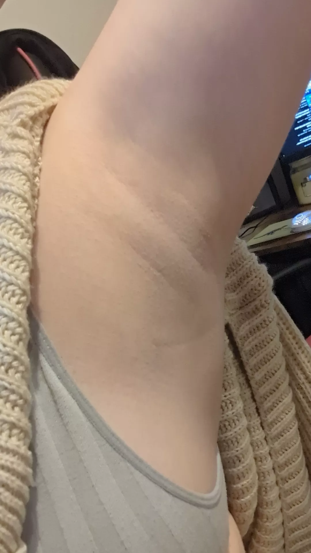 Freshly shaved for your pleasure 👅