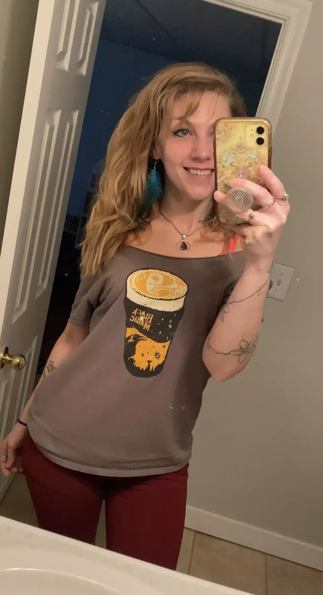 Fully clothed but that’s super ok sometimes 😌