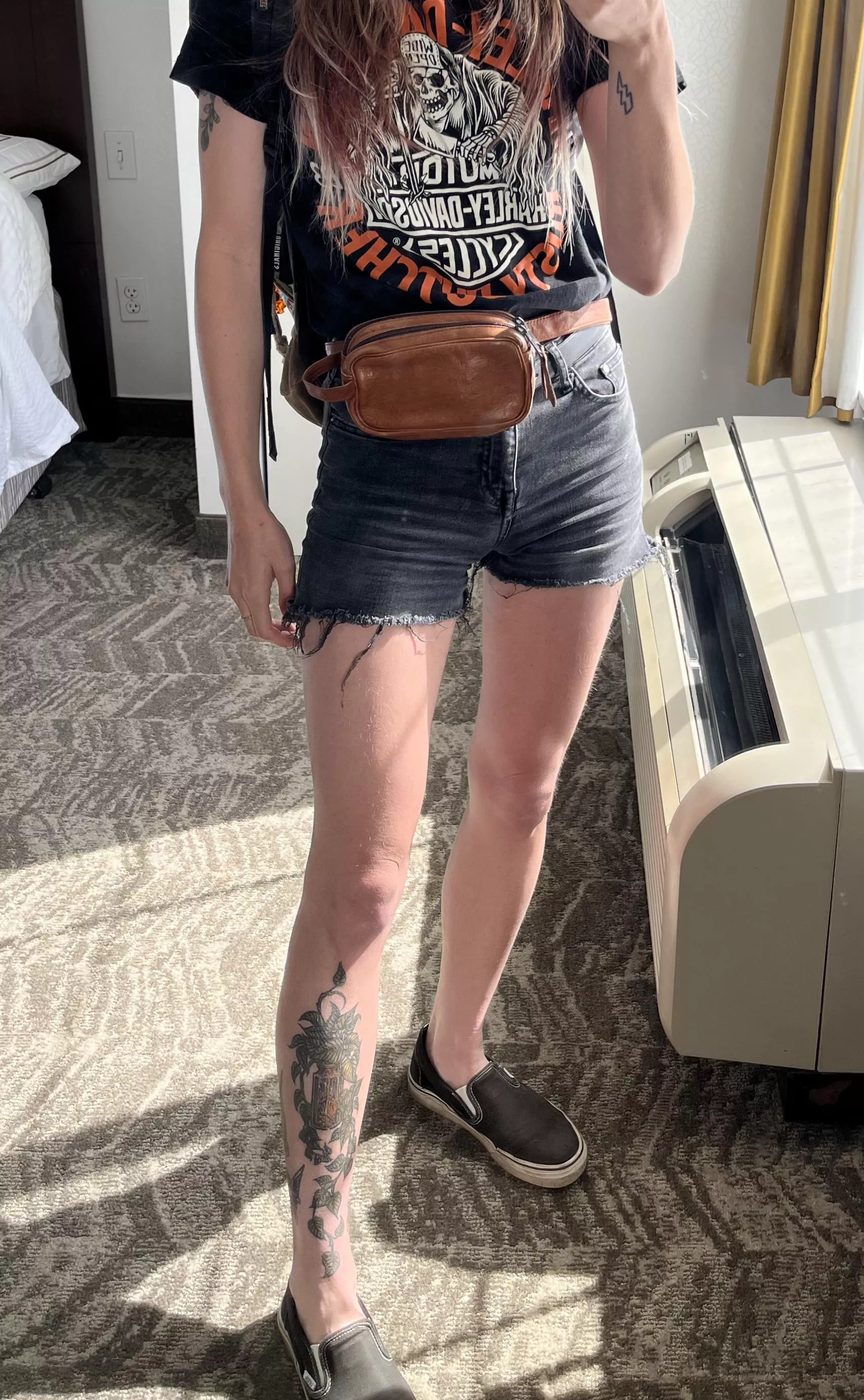 Fuzzy thighs & short shorts