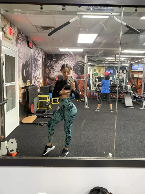 Hey! I’m new here 🖤