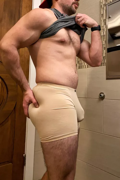 Hopefully you like dadbods!