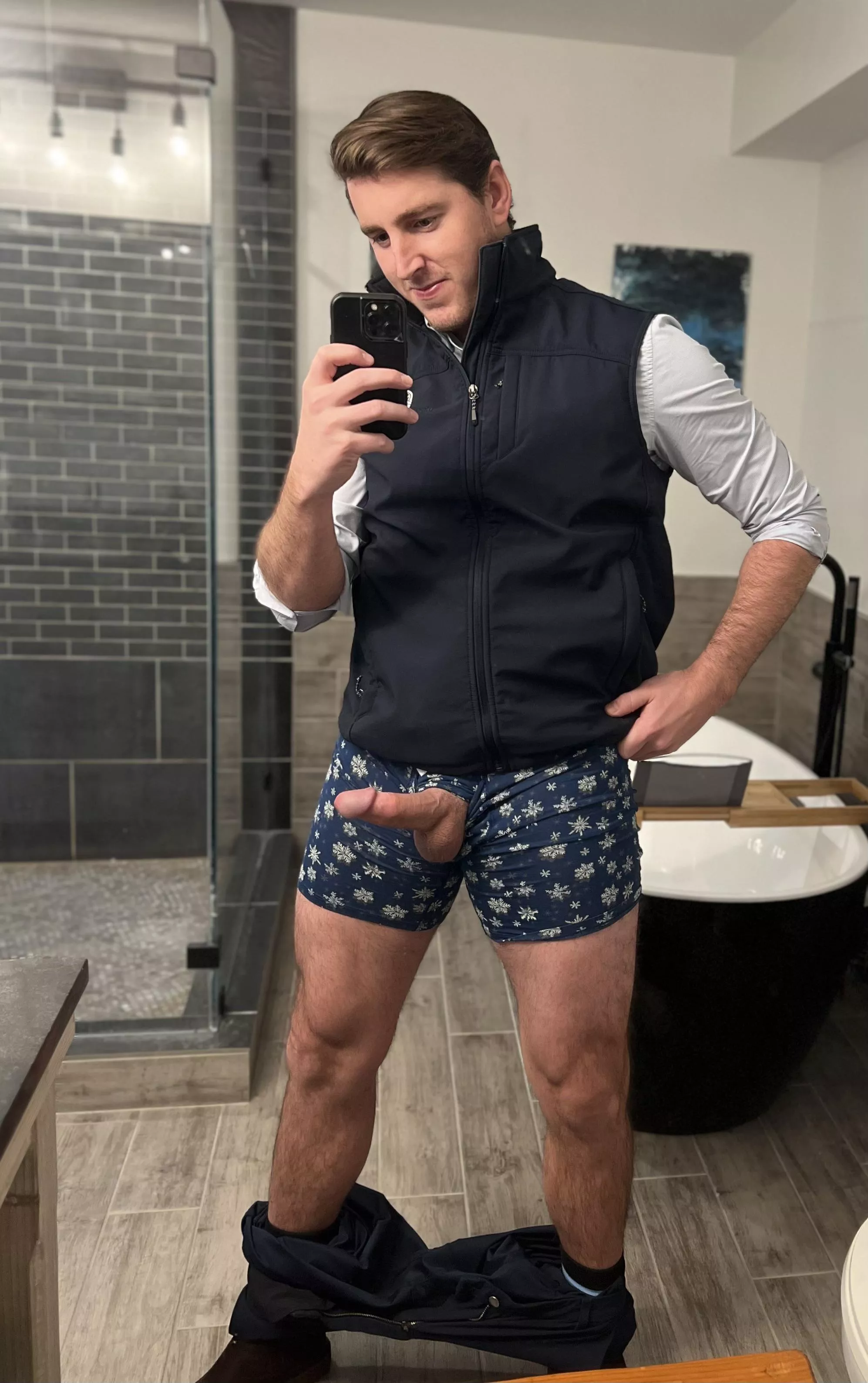 Hoping my work event ends like this tonight 😈