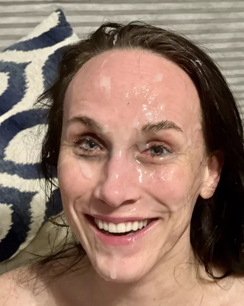 I am such a cum dumpster!