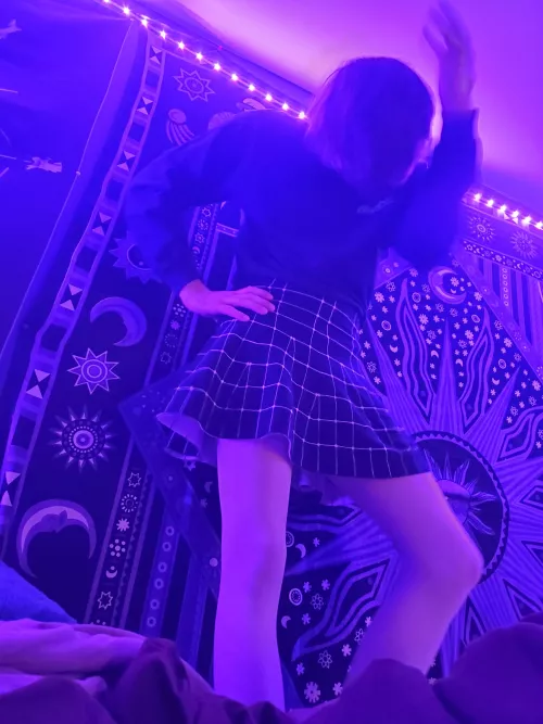 I got the fluffy boi hair :3