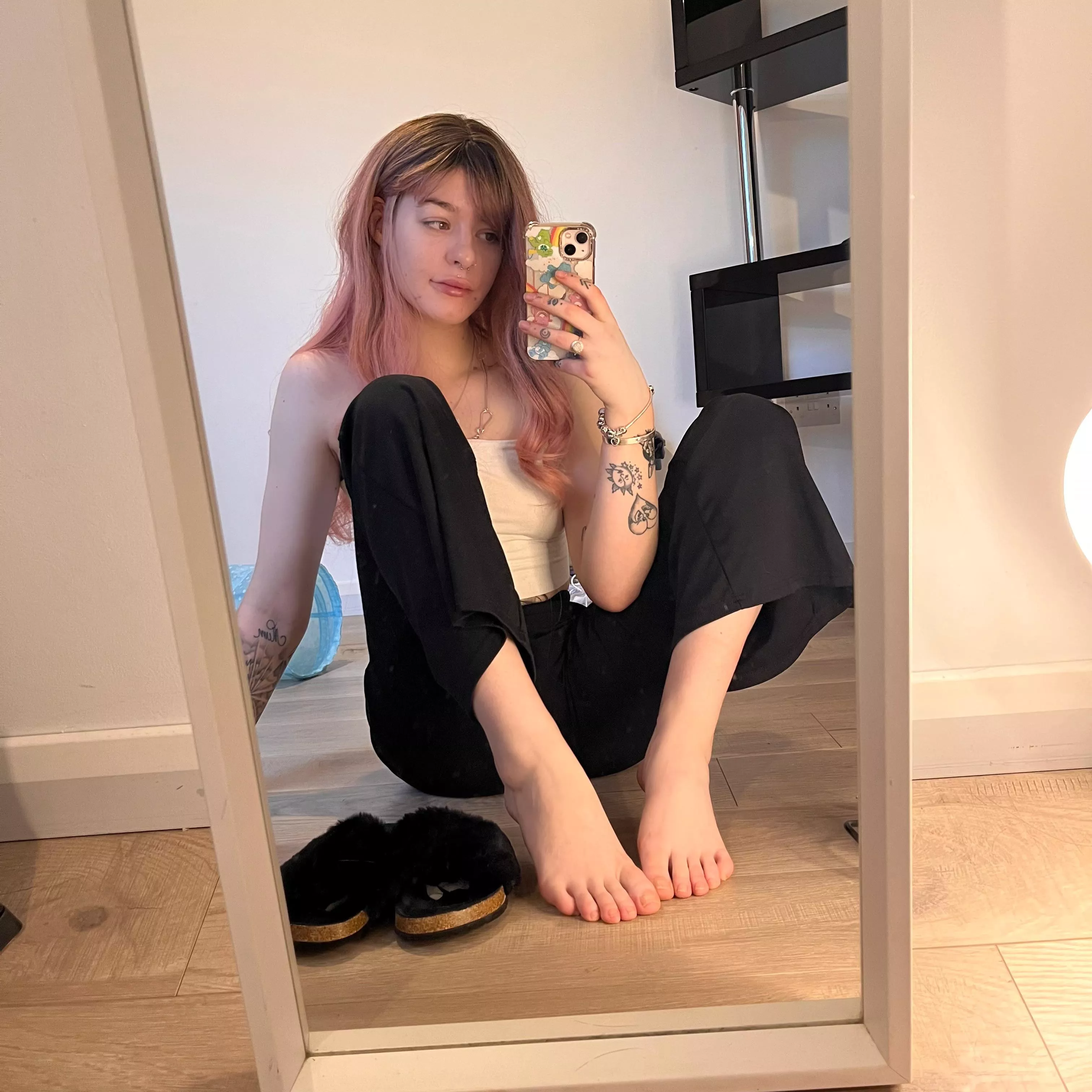 I wanna see you fit all my toes in your mouth 🫣