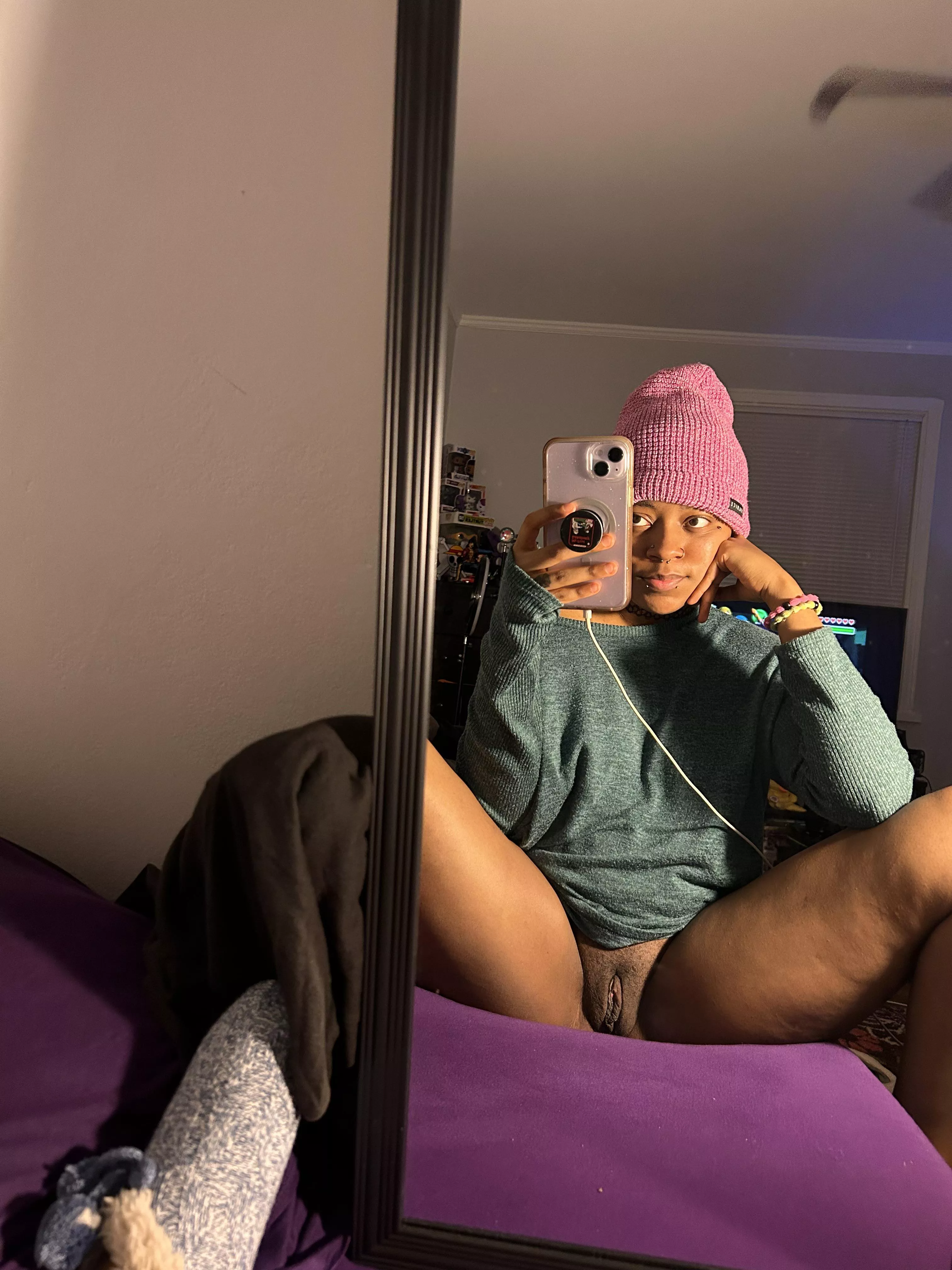 I want my meaty pussy ate