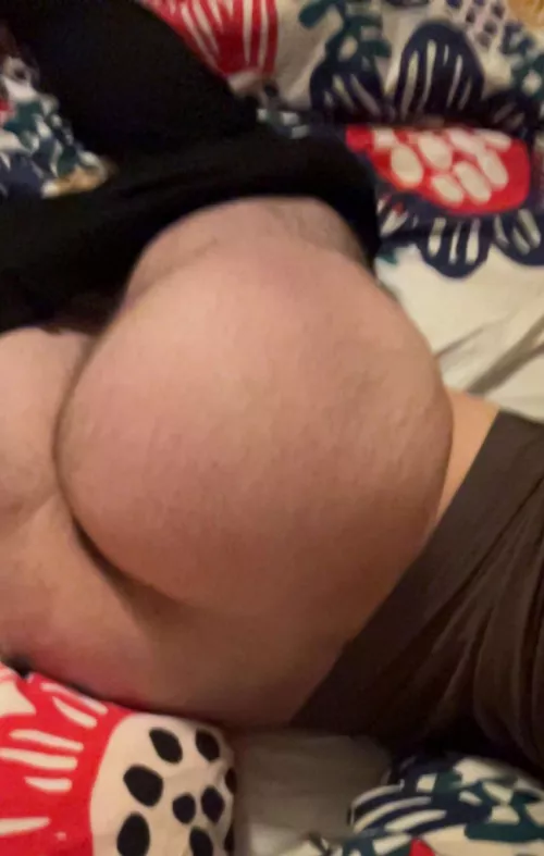 I want someone to stretch me out for the first time…