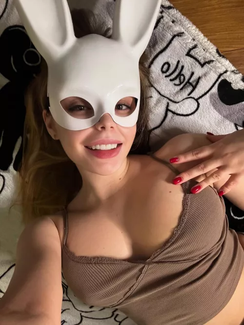 I wonder if anyone would actually eat my tits