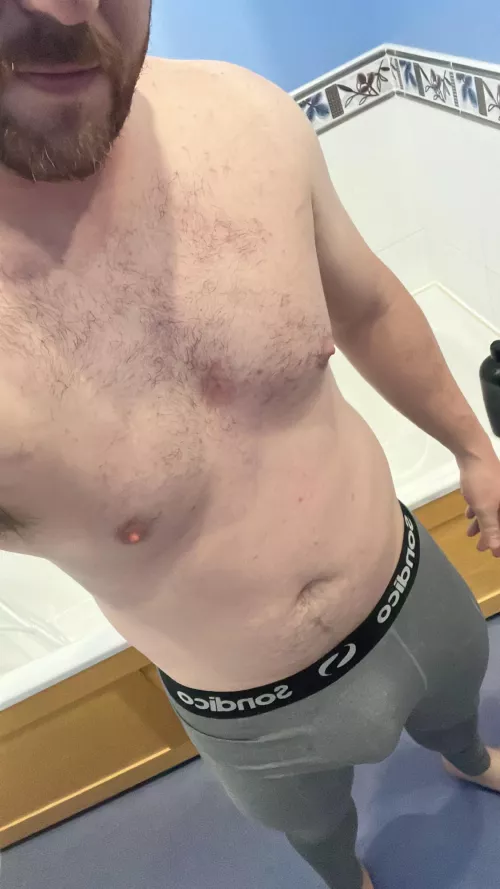 If you saw me in the gym wearing these what are you doing?