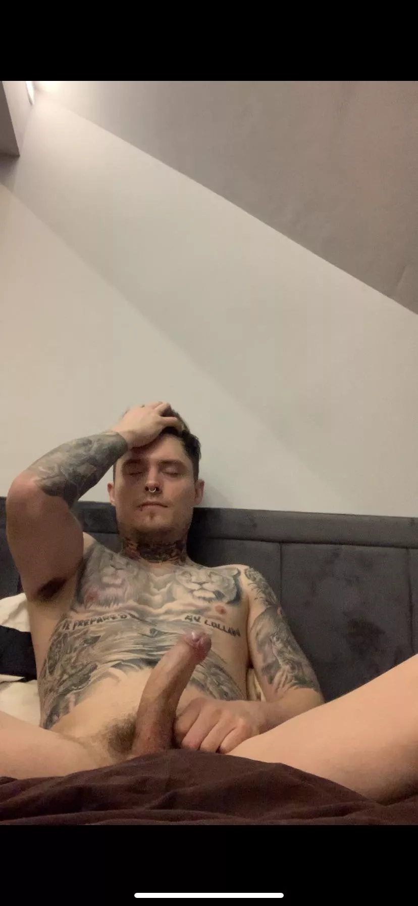 Just about to cum here 🥵🥵🥵