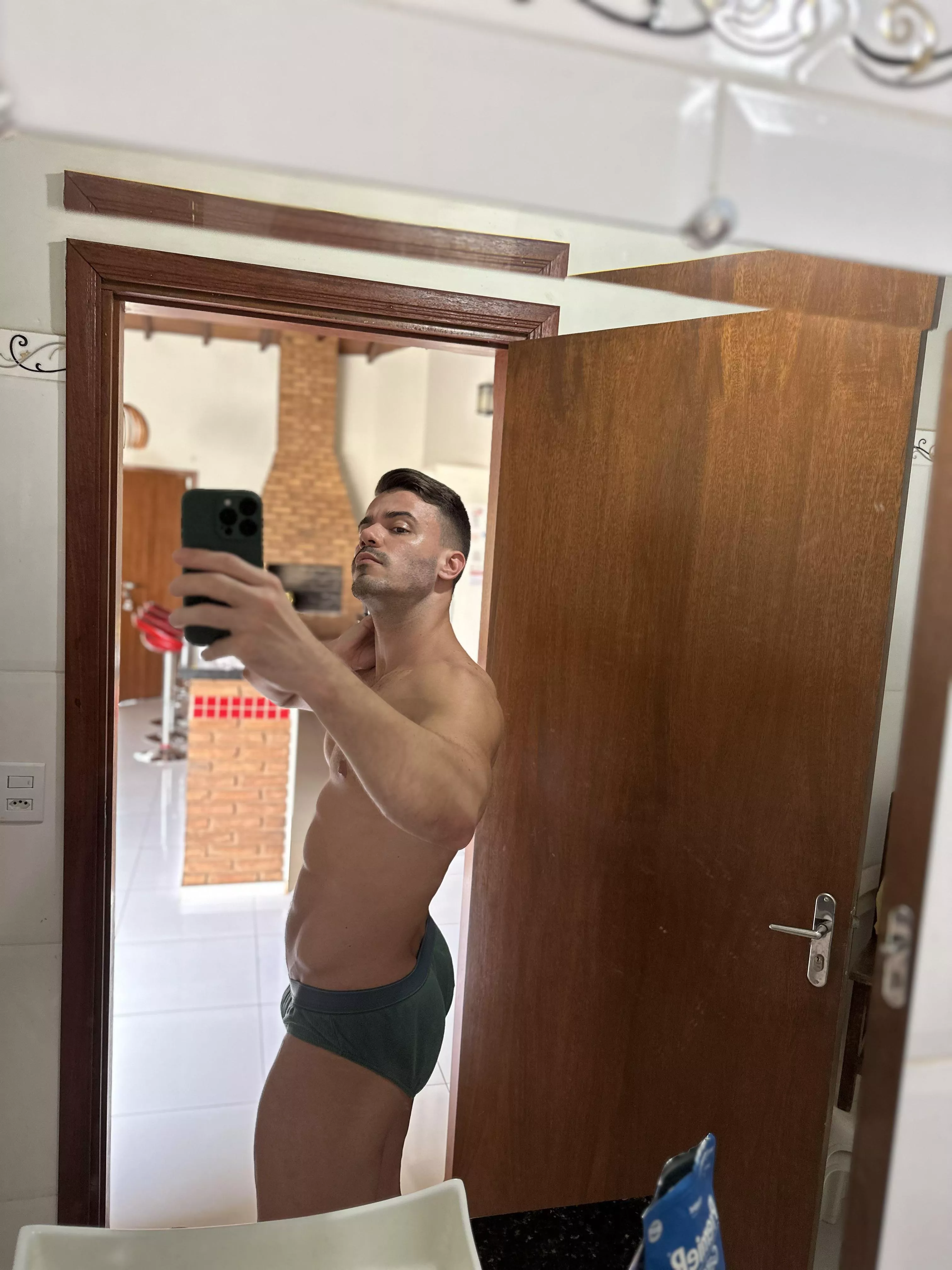 Last time you saw me I was with my legs wide open, but now just wanna show these green briefs