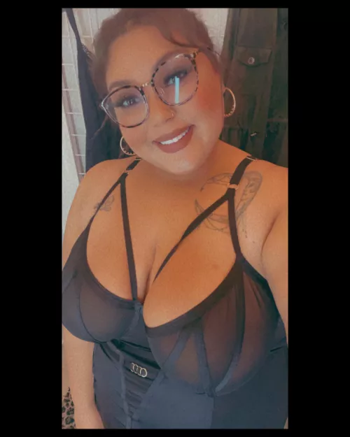 Let’s have an intoxicating experience with each other in every way possible! 💕