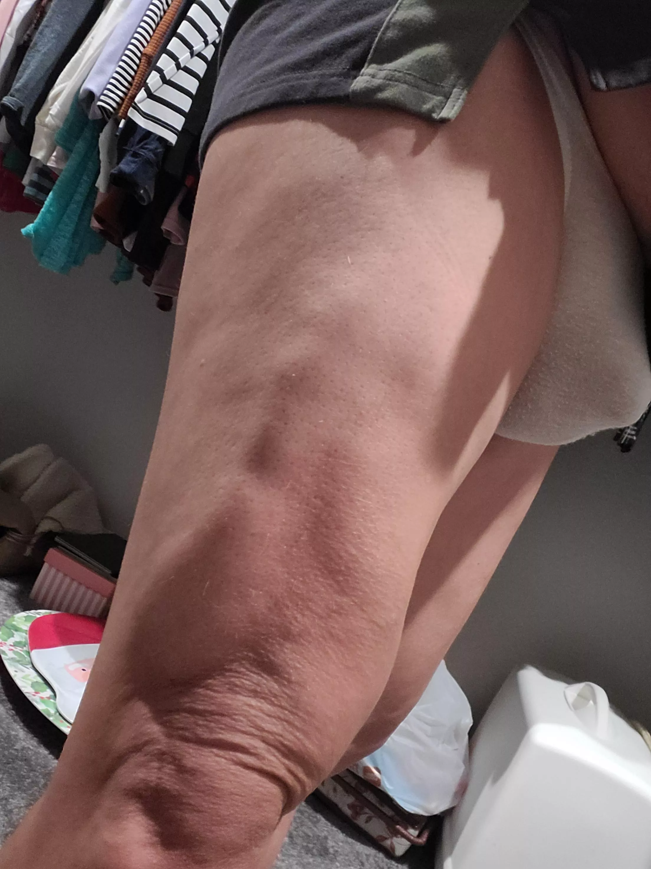 [M] This pic came out pretty nice. Still want the quads bigger though.