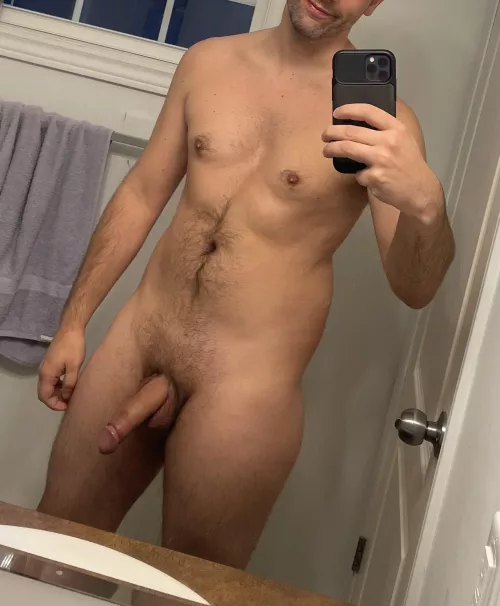 M32 165 5’8” good morning everyone