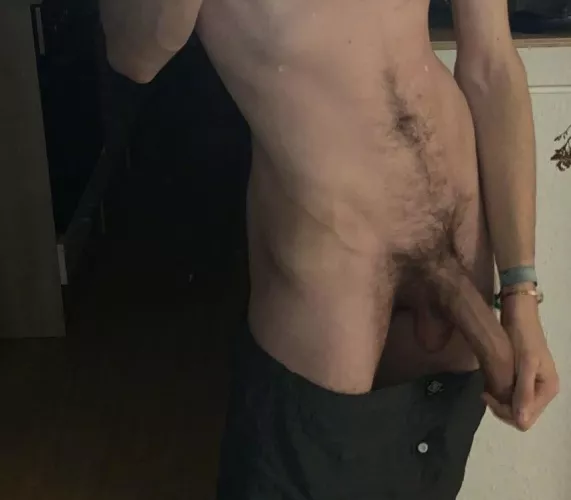 Me while scrolling thought this subreddit sry bros